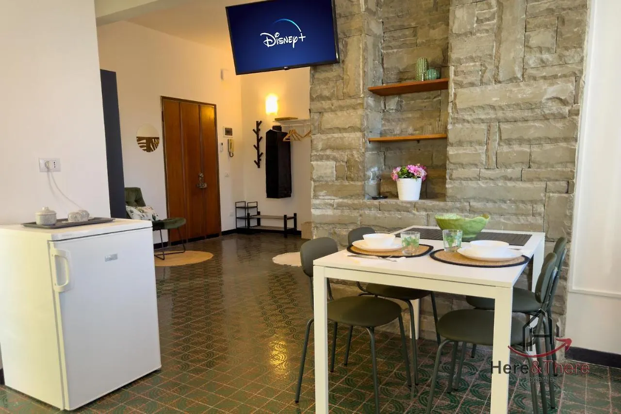 Apartment Beaches 1 Min Away - Free Wifi - Smart Tv - Ac Albisola Superiore Italy